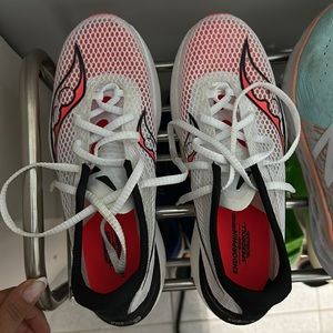 Saucony endorphin pro 3 - women - 8.5